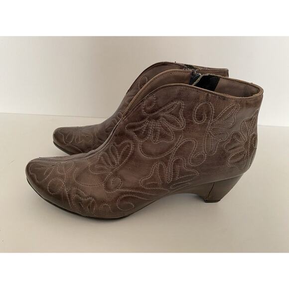 Pikolinos Embroidered Ankle Boots Heeled Slip On Almond Toe Brown EU 38 US 7.5 - Picture 4 of 11
